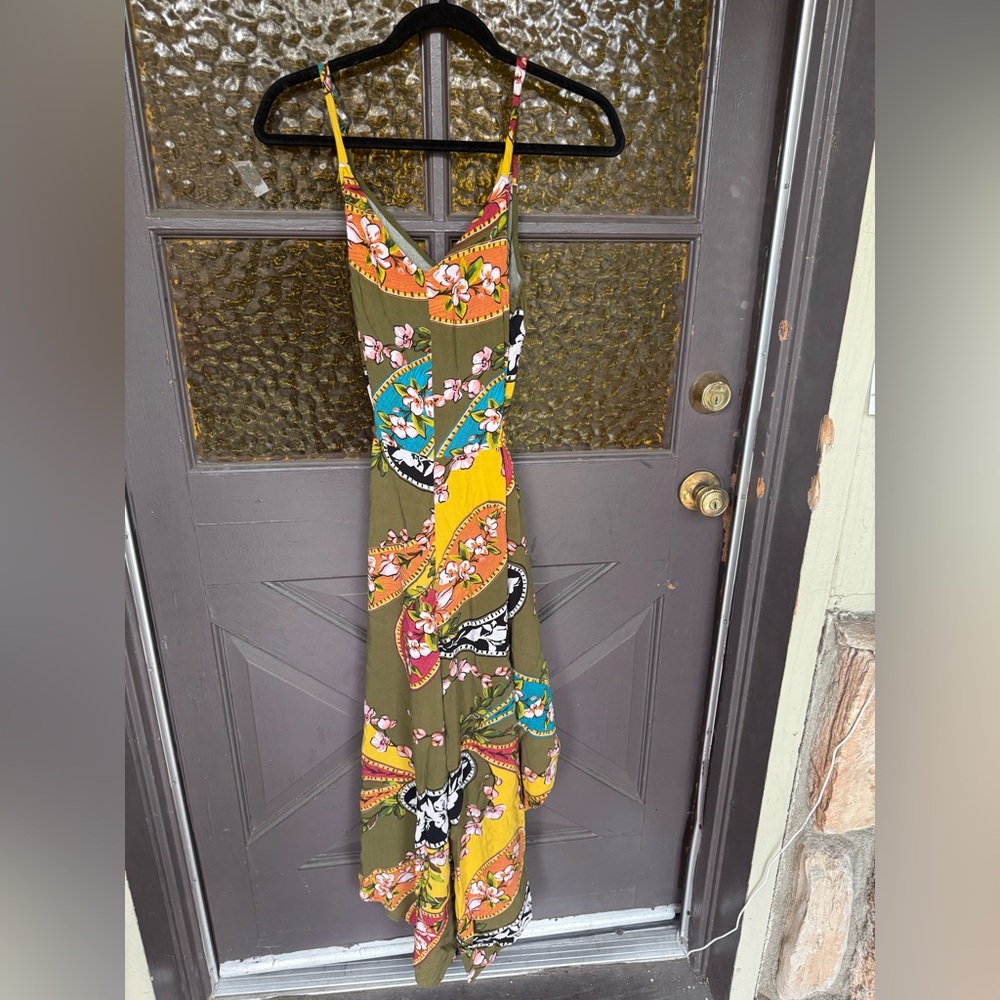 Ivy street Floral Street jumper side slit pockets, hidden back zipper